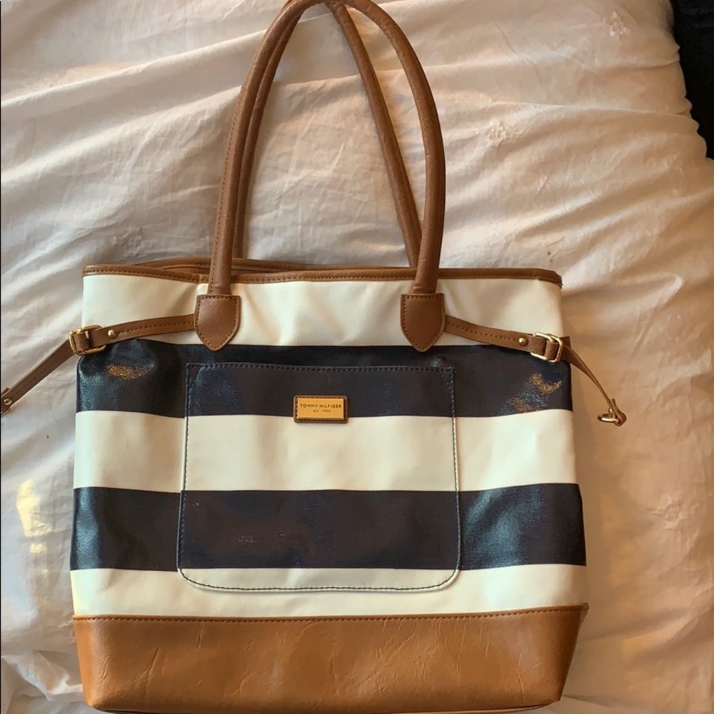 Tommy Hilfiger Purse